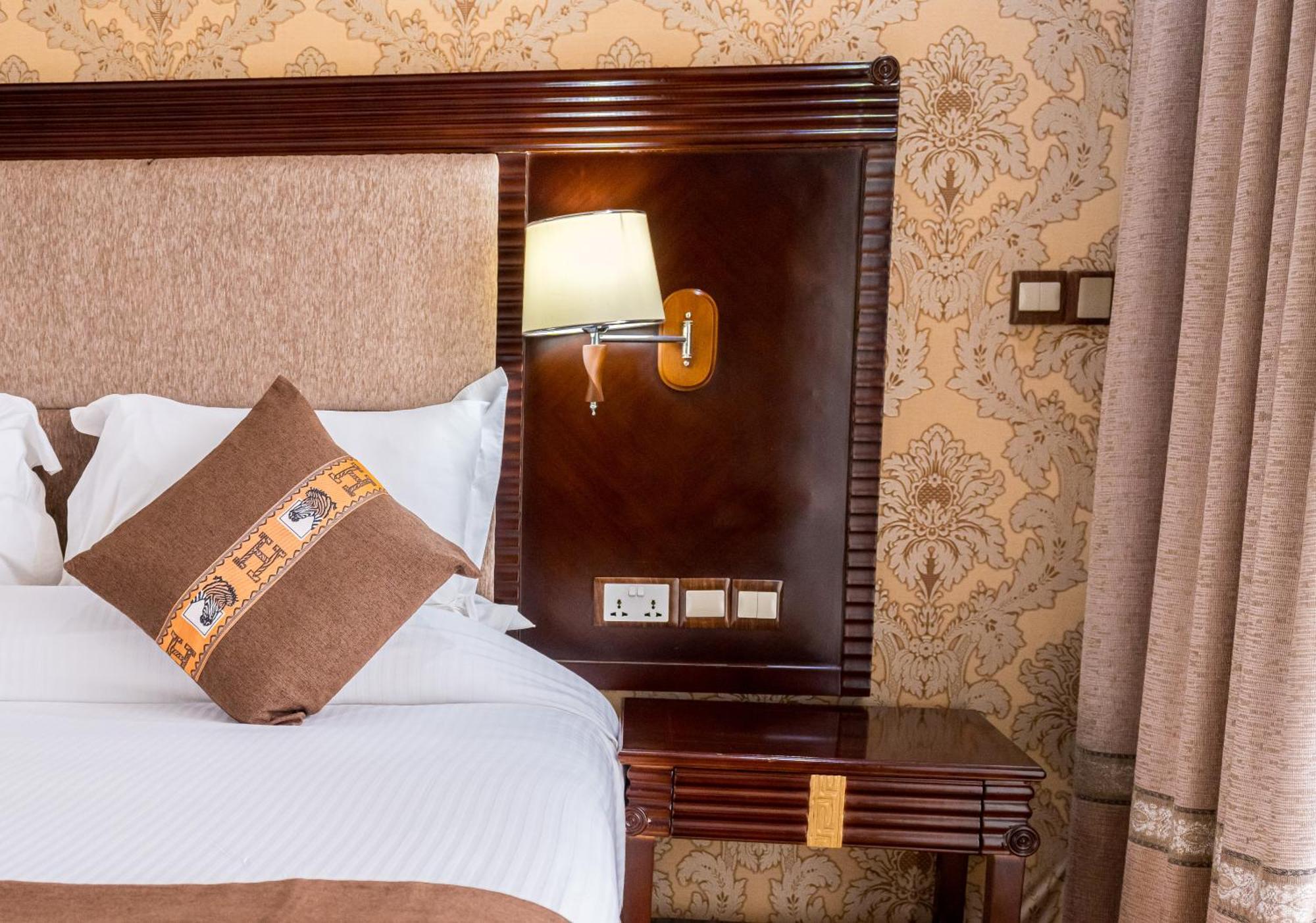 Lemigo Hotel Kigali Exteriér fotografie